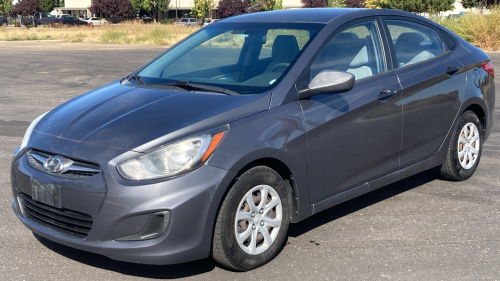 2012 HYUNDAI ACCENT - DROVE WELL