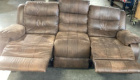 BROWN RECLINING COUCH. - 2
