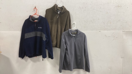 (3) Men&rsquo;s Pullover Sweater&rsquo;s