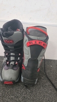 (1) Pair of Nice Brand Size 11 Snowboard Boots - 3