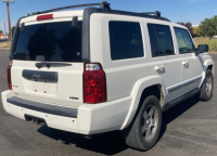 2010 JEEP COMMANDER - 4X4 - 6