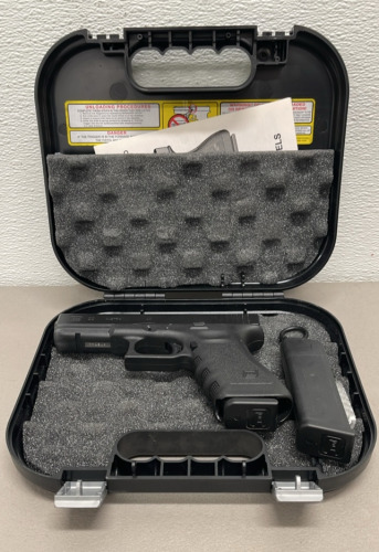 Glock Model 22 .40 Caliber, Semi Automatic Pistol W/ Extra Magazine And Original Case