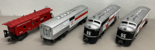 Lionel Trains New Haven Set #8851,#8852,#8864 NH ABA Locomotives 1978-1979 Power Unit Has Twin Motors. #6-9272 NH Caboose