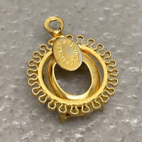 (3) 6x8cm Gold filled Pendants (1) 8x10cm Gold Filled Pendant (1) 6x8cm Gold Filled Pendant, and more gold filled pendants. - 4