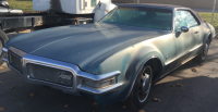 1968 OLDSMOBILE TORNADO - TEAL INTERIOR - 3