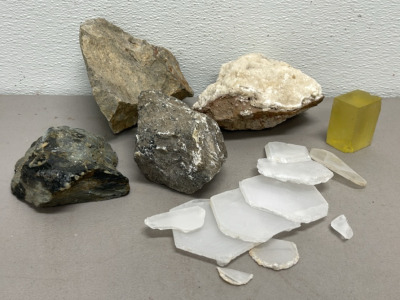 Assorted Rock Specimens And Slabs. Great For Collectors (See Photos For Types)
