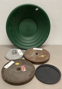 (3) Stone/Rock Polishing Wheels, Sanding Wheel, Plastic Pan For Harvesting Gold