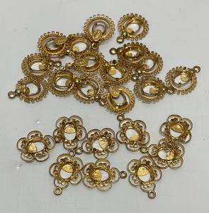 (22) Total Gold Filled Pendants 5mm x 7mm And 8mm x 6mm For Jewelry Making