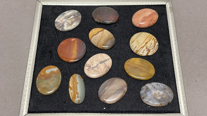 (12) Various Oval Cut And Polished Jasper, Lace Agate, And Montana Agates