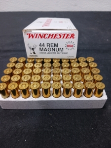 Winchester 44 Rem Magnum. 240 GR