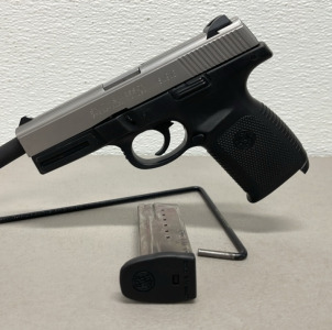 Smith & Wesson Model SW9VE 9mm Caliber, Semi Automatic Pistol