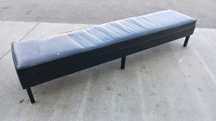 Cushioned Bench 96x22