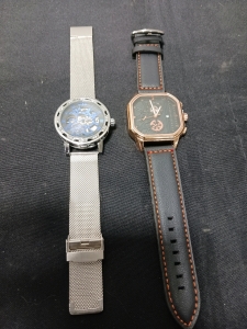 1 Valako watch. 1 Winner Watch.