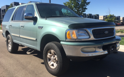 1998 FORD EXPEDITION - 4X4 - JVC STEREO!!