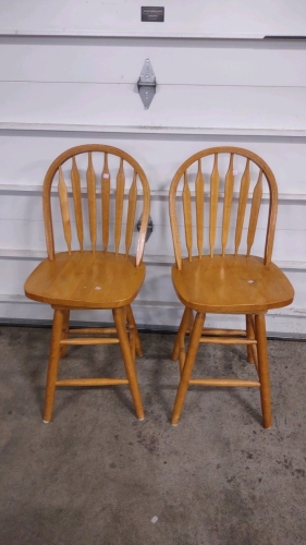 (2) Wooden Swivel Bar Stools (Light Brown)