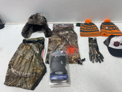 Outdoor Gear Bundle - Hats, Gloves, Pants & More