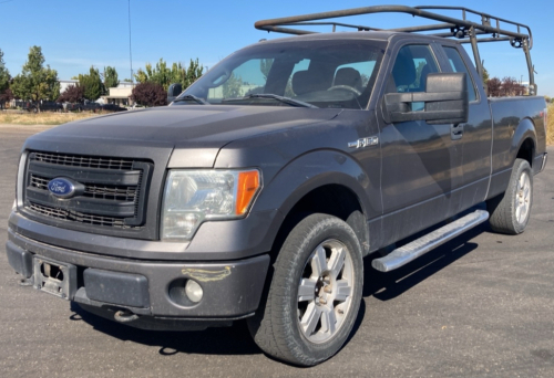 2013 FORD F-150 - 4X4!