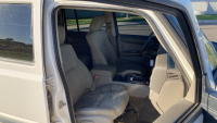 BANK REPO - 2006 JEEP COMMANDER - 4X4! - 19