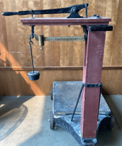 Antique LG Cast Iron Scale