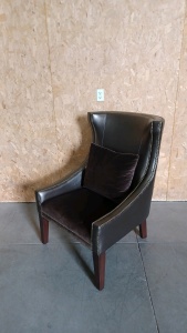Elegant Brown/Beige Colored Lounge/Accent Chair