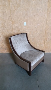 Elegant Beige-Colored Lounge/Accent Chair