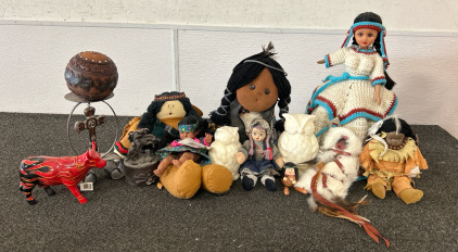 Assorted Native Dolls & Other Collectables