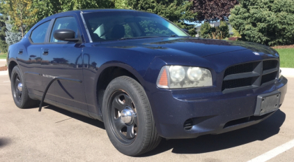 2008 DODGE CHARGER - ONTARIO POLICE!