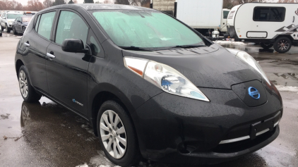 2013 NISSAN LEAF - 63K MILES - ELECTRIC - FLEET VEHICLE