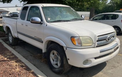 NAMPA - 2004 TOYOTA TUNDRA - 4X4!