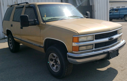 NAMPA - 1998 CHEVROLET TAHOE - 4X4 - GOOD TIRES!