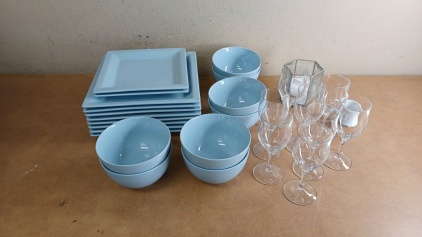 Dishes and Glassware Set