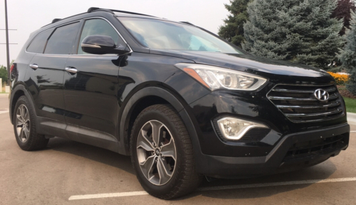 2013 HYUNDAI SANTA FE - 4X4 - 3RD ROW SEATING!