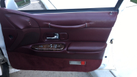 1997 LINCOLN TOWN CAR - RED LEATHER INTERIOR - PIONEER STEREO! - 24