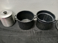 Silver Toned Trays. 1 Large Pot 1 Ice Bucket. - 5