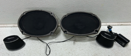 (1) Set Of Boston 6” x 9” Speakers (2) Amazing Basics Wired Speakers