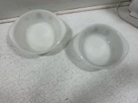 (3) Variously sized vases (2) Glas baking dishes and more! - 6