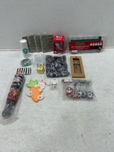 (1) Assorted goods. Jewelry, notebooks, ornaments, Chicolate dipping tools, jewelry tools and more!