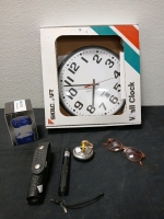 1. Wall Clock. 1. Pop Up Lantern 1. Lazer Light 1. Lock With Key.