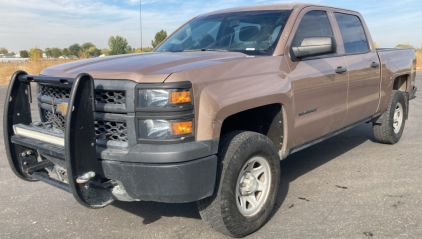 2015 CHEVROLET SILVERADO 1500 - LIGHT BAR - 4X4!