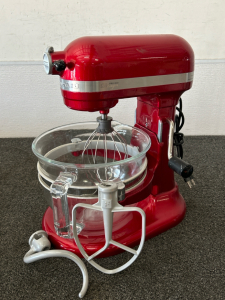 Beautiful Red Kitchen Aid Mixer With Bowl and (3) Attachments