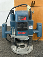 Bosch Router Tool with Attachments and Case - 4