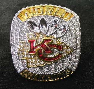 Kansas City Chiefs World Championship Ring **Replica** - Size 13 - Mahomes