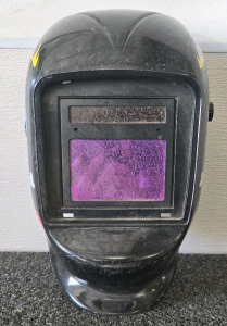 Chicago Electric Auto-Darkening Welding Helmet