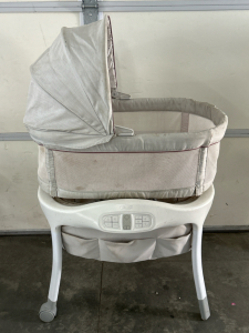 Graco Baby Swing and Bassinet