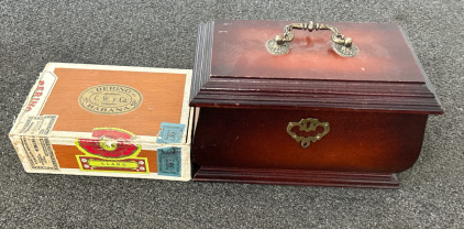 Jewelry Box With Jewelry