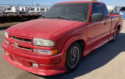 BANK REPO - 2000 CHEVROLET S-10 - XTREME BODY KIT