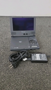 (1) Pioneer Portable DVD Player