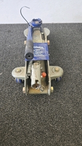 (1) 2 Ton Hydraulic Trolley Jack