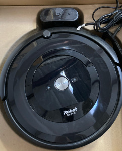 Roomba Robot Vaccum.