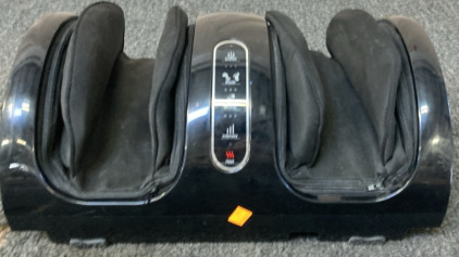 FOOT MASSAGER (UBTESTED NEEDS BATTERIES).